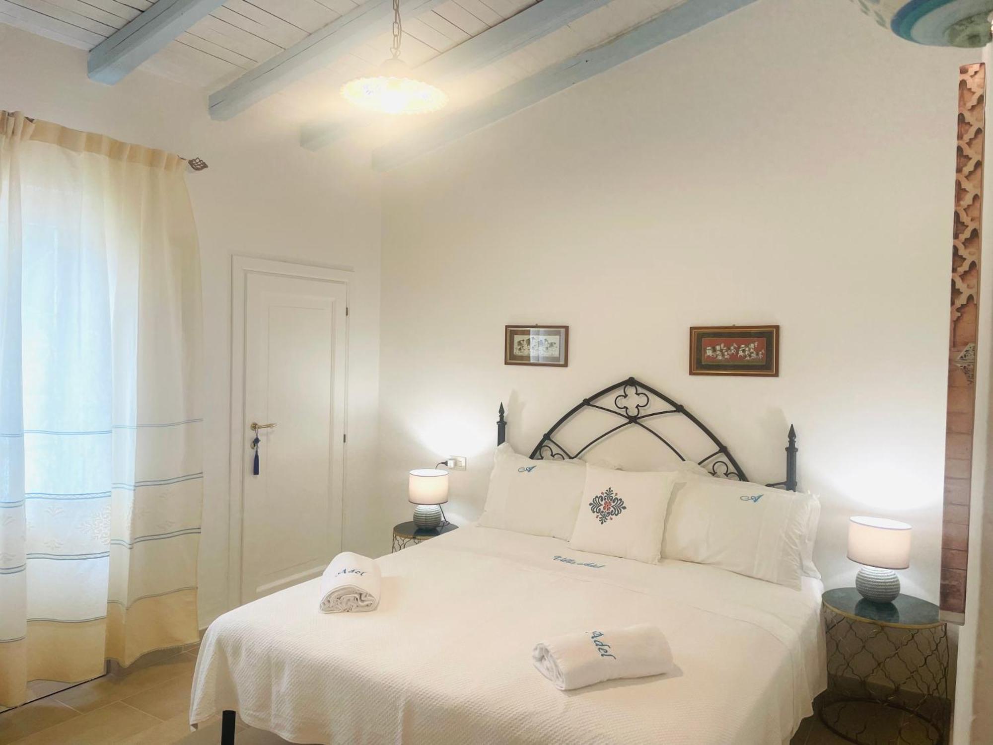 Villa Adel Сан-Теодоро Экстерьер фото
